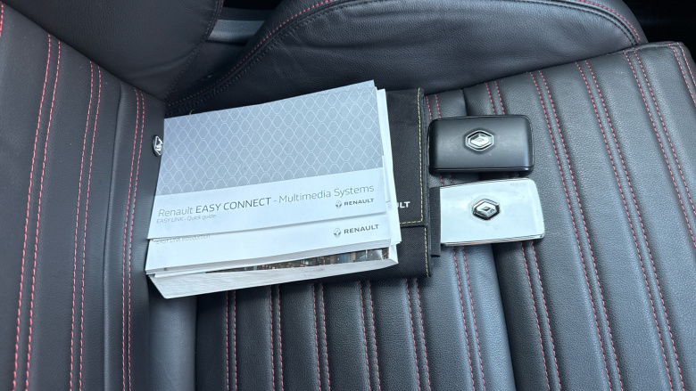 Renault Clio 1.3 TCe 130 RS Line 5dr EDC Petrol Hatchback